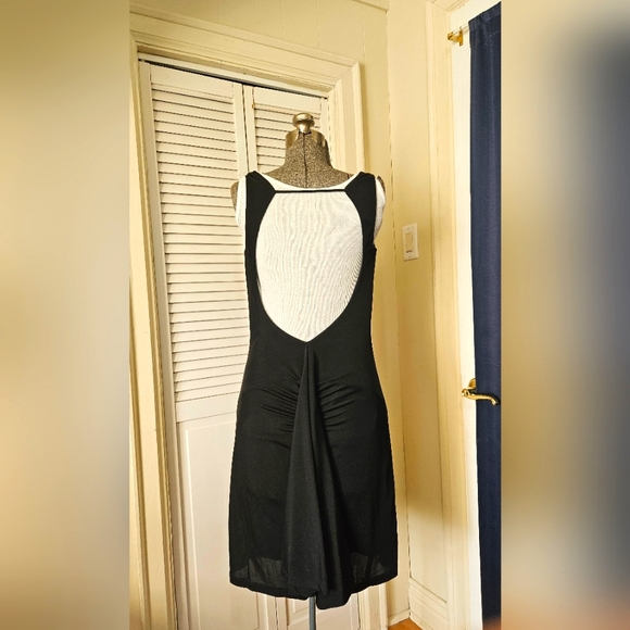 Little black backless dress! This is super sexy on and figure flattering. - Picture 1 of 3